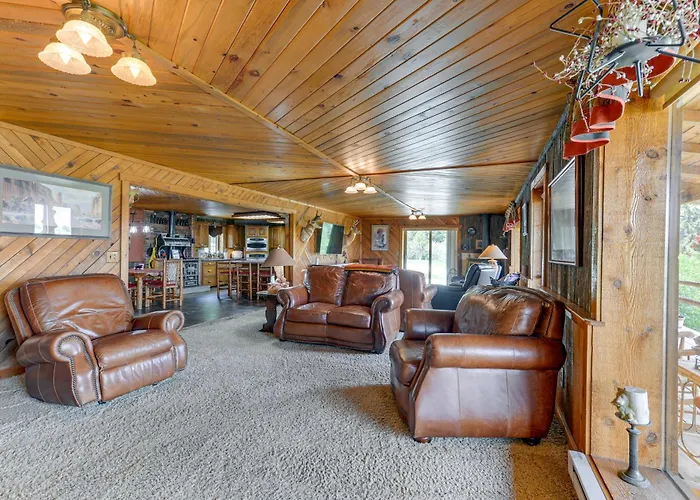 Stunning Mountain Views: Spacious In Dubois! * Dubois
