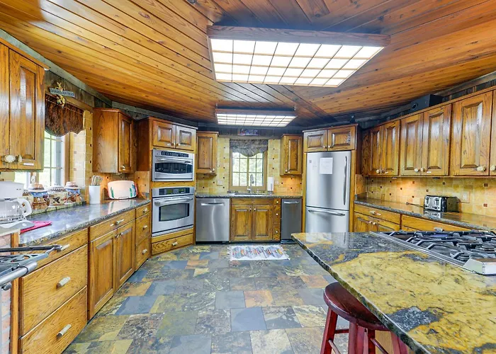 Stunning Mountain Views: Spacious In Dubois! Holiday home