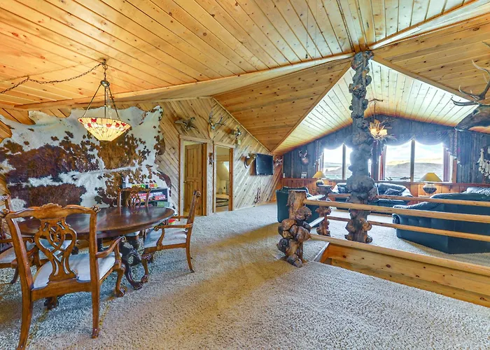 Holiday home Stunning Mountain Views: Spacious In Dubois! *